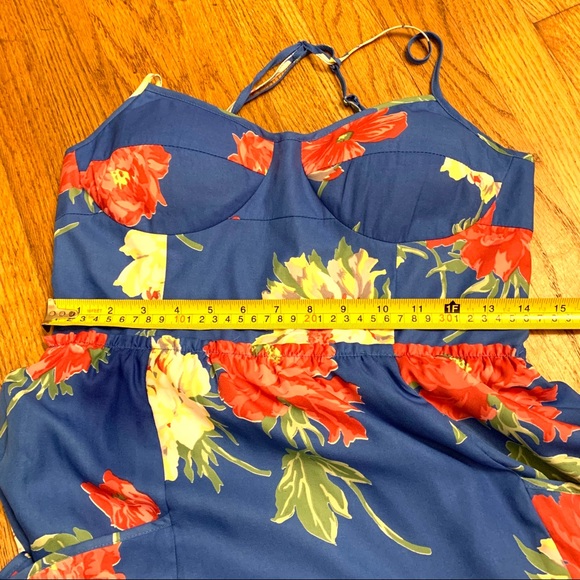 American Eagle Outfitters blue flowery dress - Picture 6 of 8